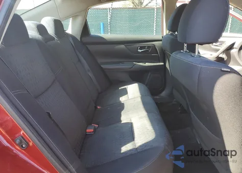 2016 Nissan Altima 2.5 z USA, uszkodzony, nr VIN 1N4AL3AP2GN371804